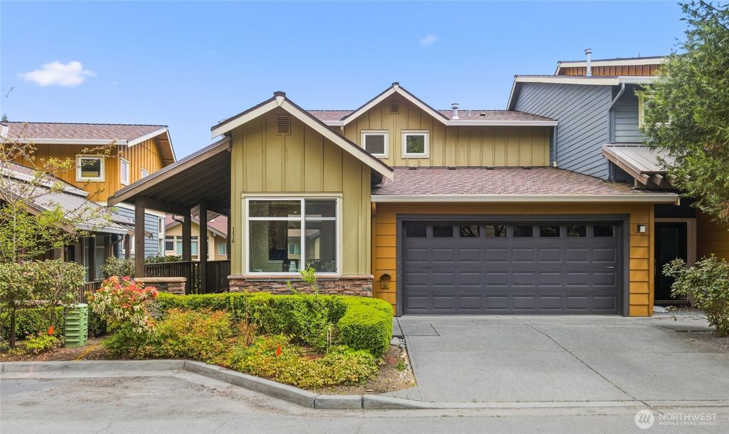 Photo of 134 NW Cougar Ridge Road #1501, Issaquah, WA 98027 (MLS # 2503801)