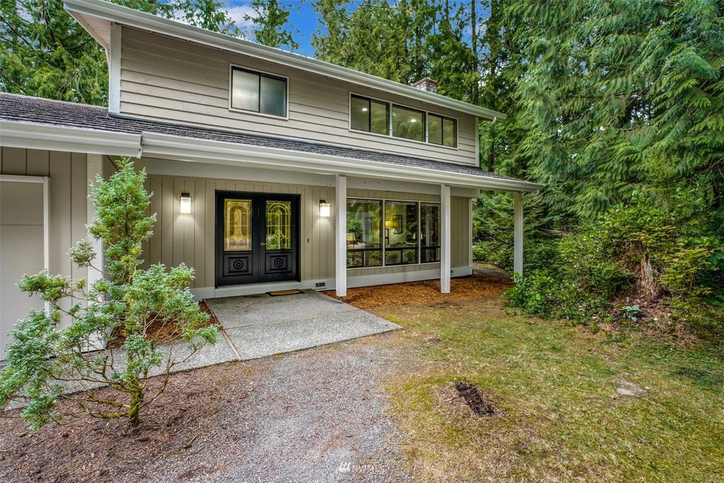Photo of 24390 SE 25th Street, Sammamish, WA 98075 (MLS # 1972167)