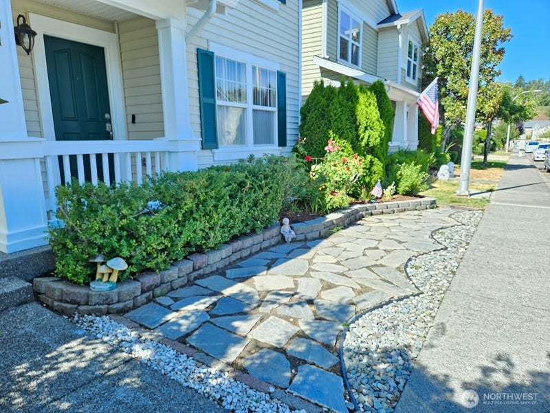 201 Glennwood Place SE