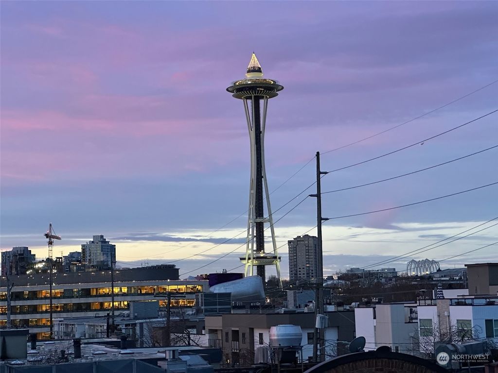 Photo of 550 Aloha Street #302, Seattle, WA 98109 (MLS # 2189635)