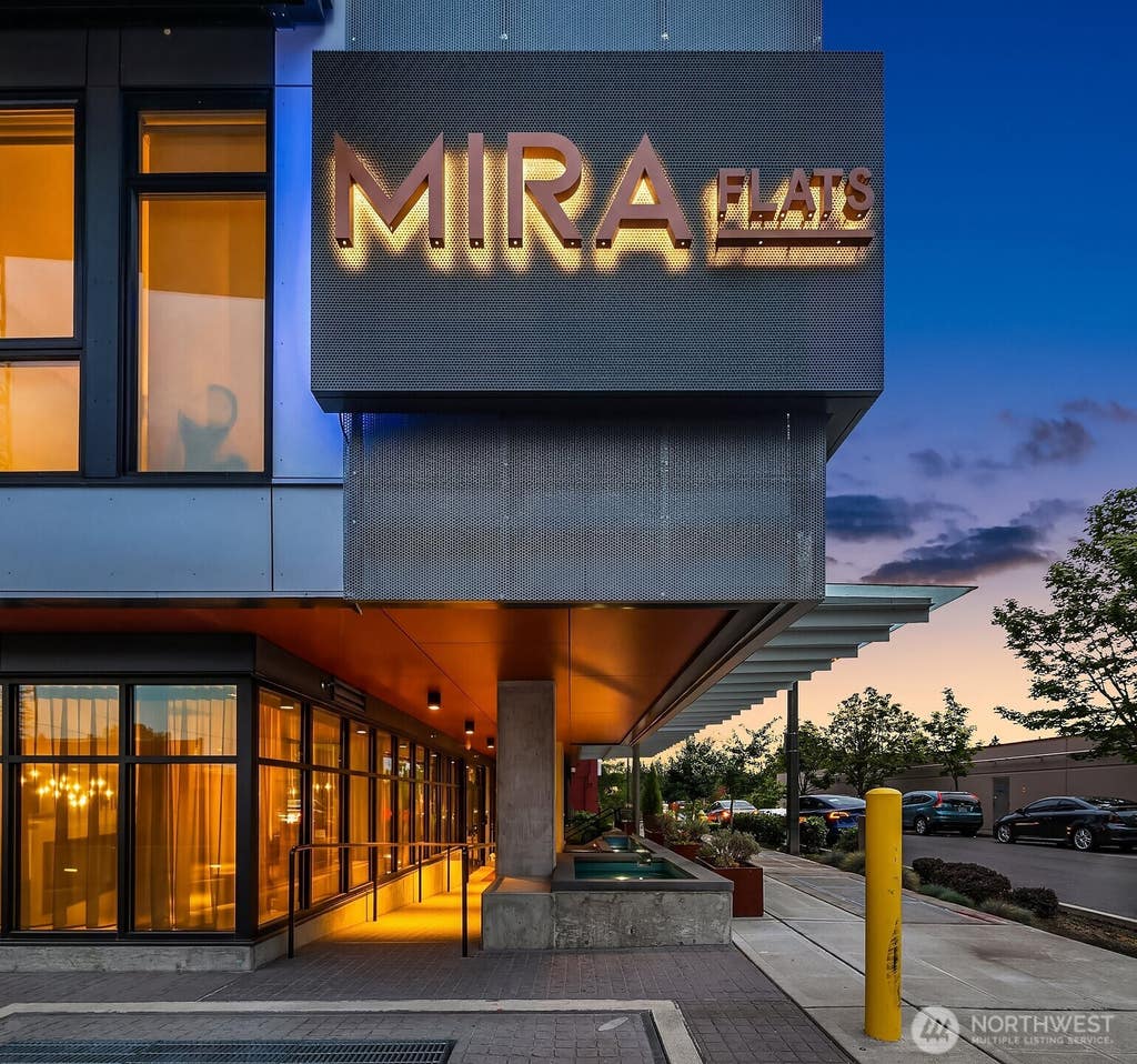 Photo of 1085 103rd Avenue NE #124, Bellevue, WA 98004 (MLS # 2541094)