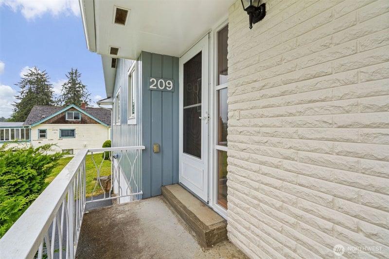 209 Harrison Street