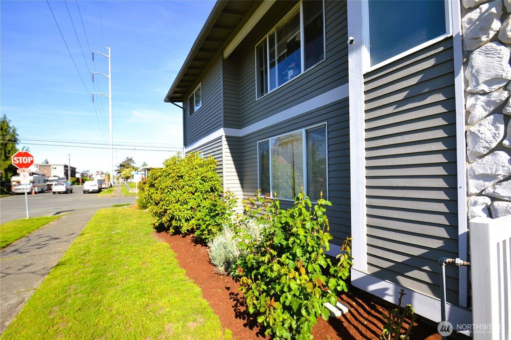 Photo of 1414 SW Cambridge Street #1-4, Seattle, WA 98106 (MLS # 2365647)