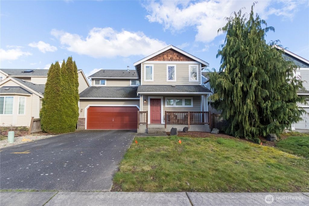 Photo of 509 Milwaukee Boulevard S, Pacific, WA 98047 (MLS # 2490892)