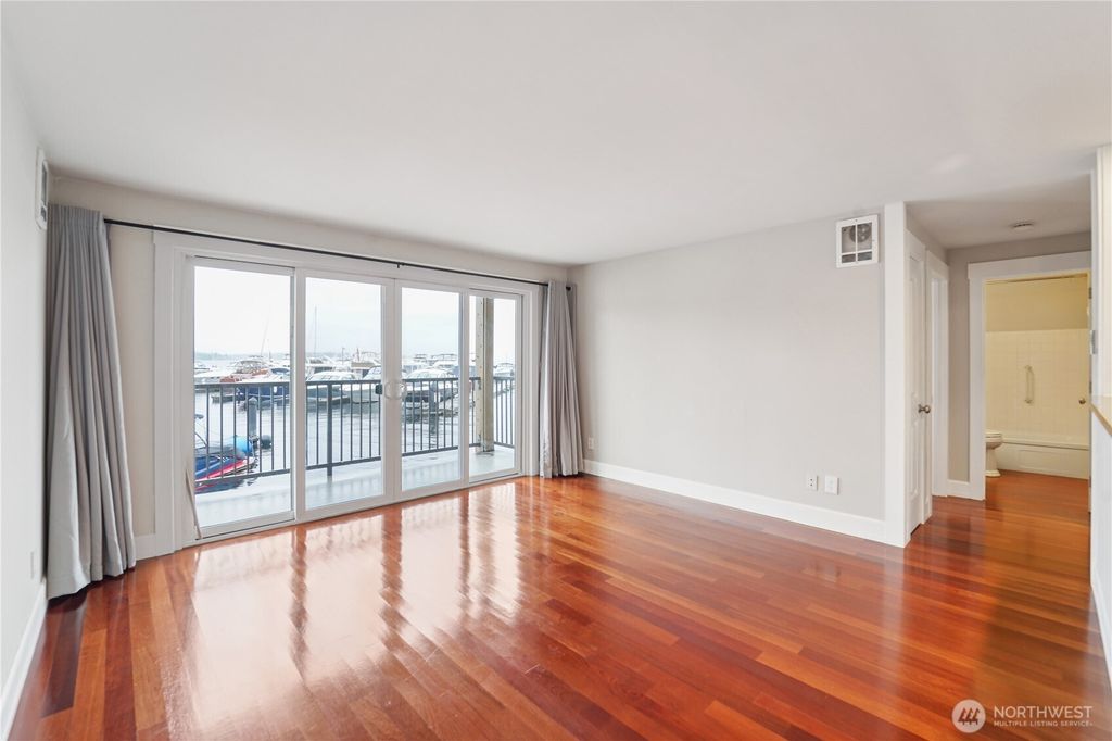 Photo of 65 Kirkland Avenue #106, Kirkland, WA 98033 (MLS # 2467225)