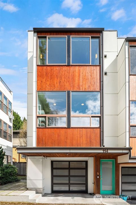 Photo of 114 N 39th Street, Seattle, WA 98103 (MLS # 2501847)