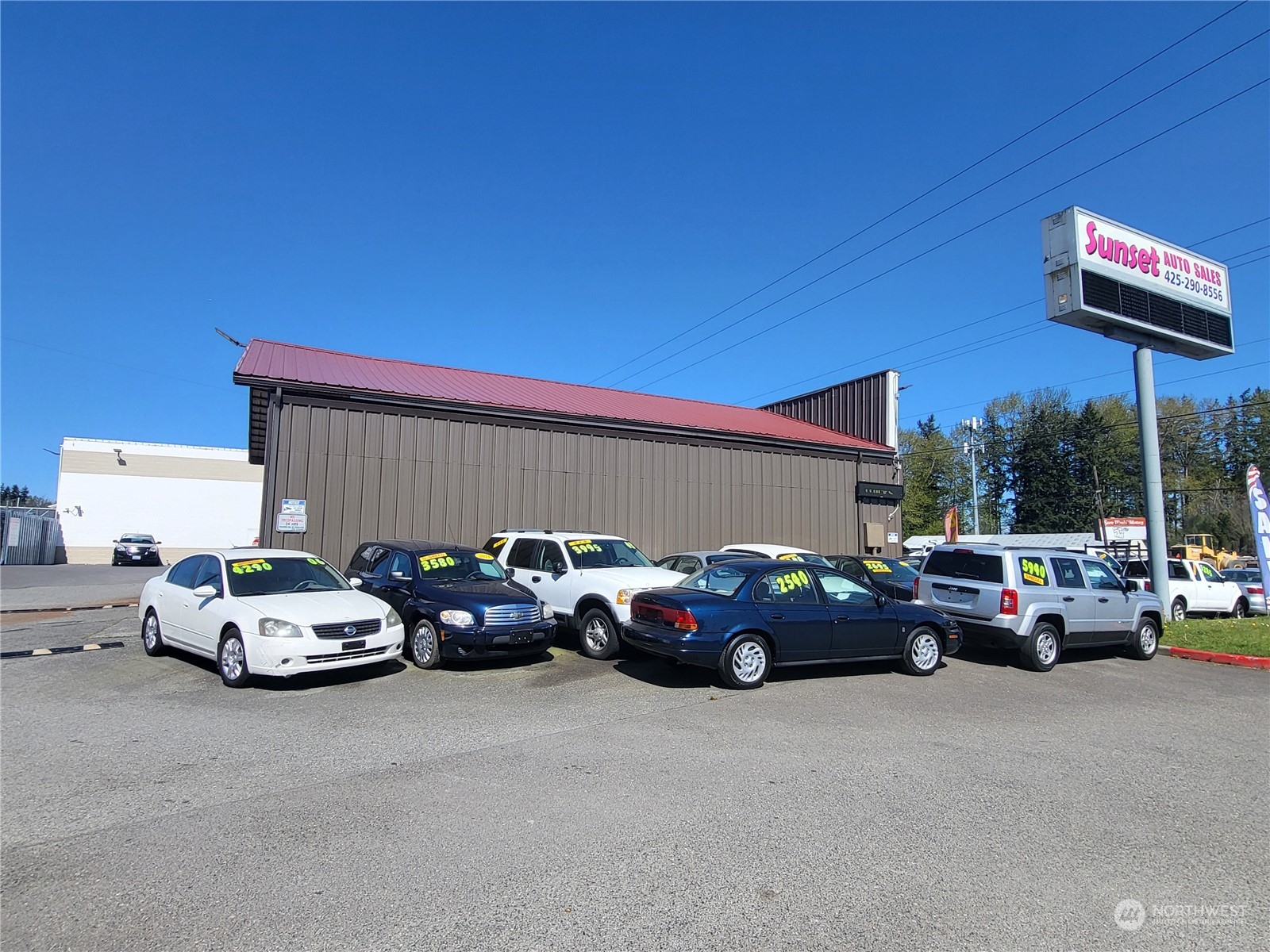 11720 Highway 99