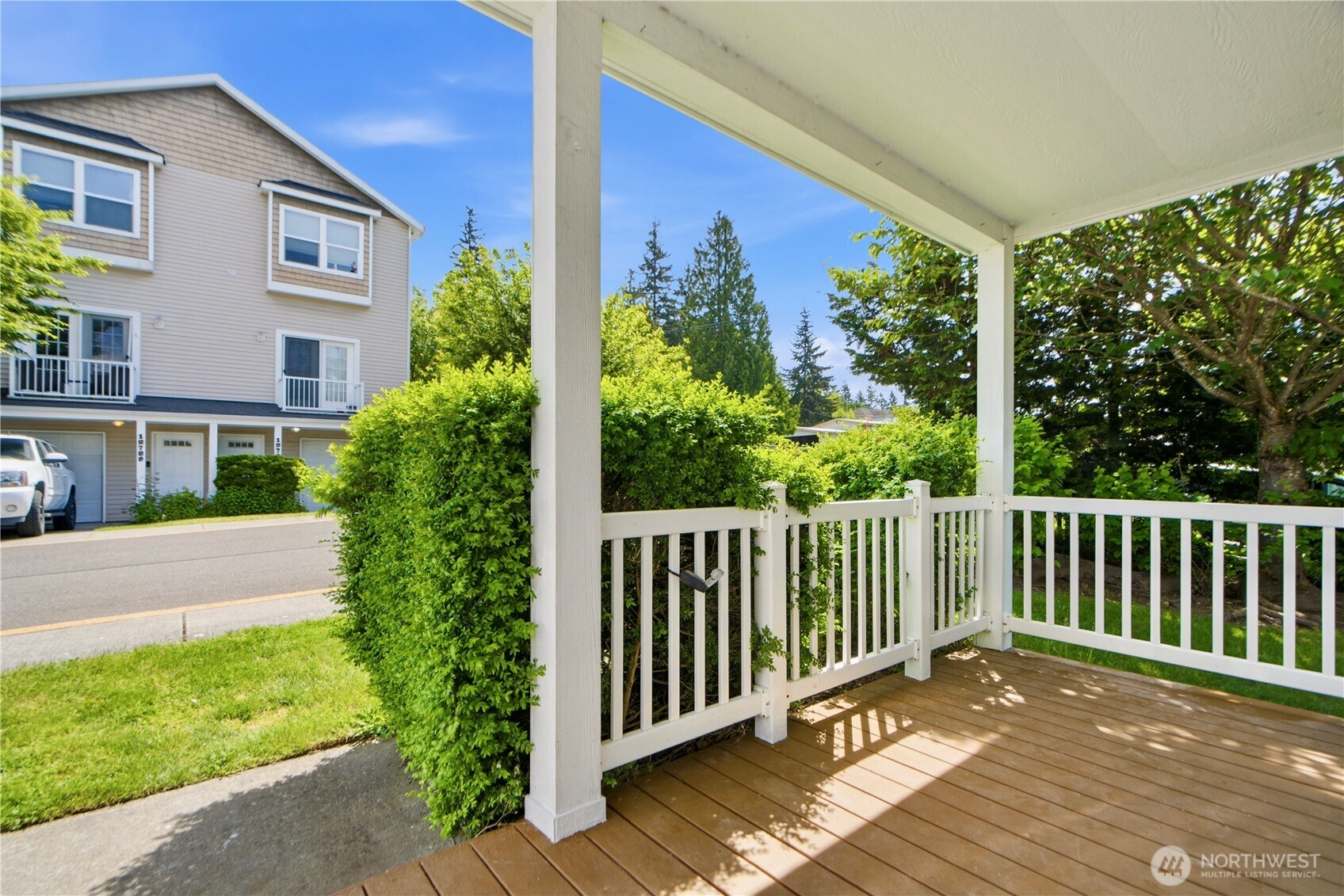 12730 15th Ave W