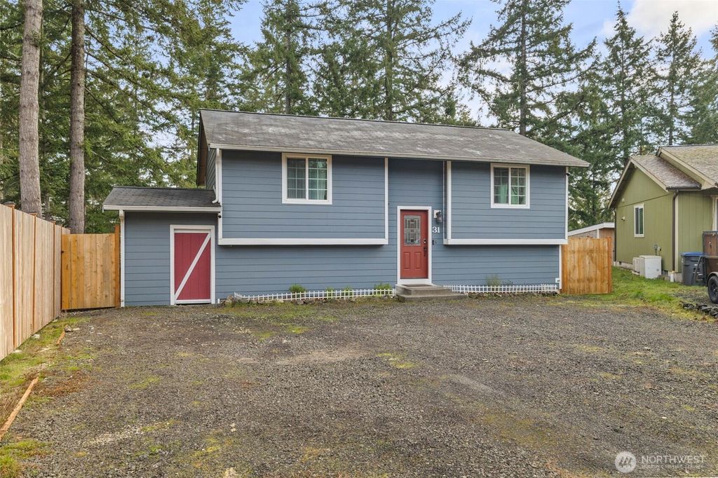 Photo of 31 NE Skipper Court, Belfair, WA 98528 (MLS # 2472619)