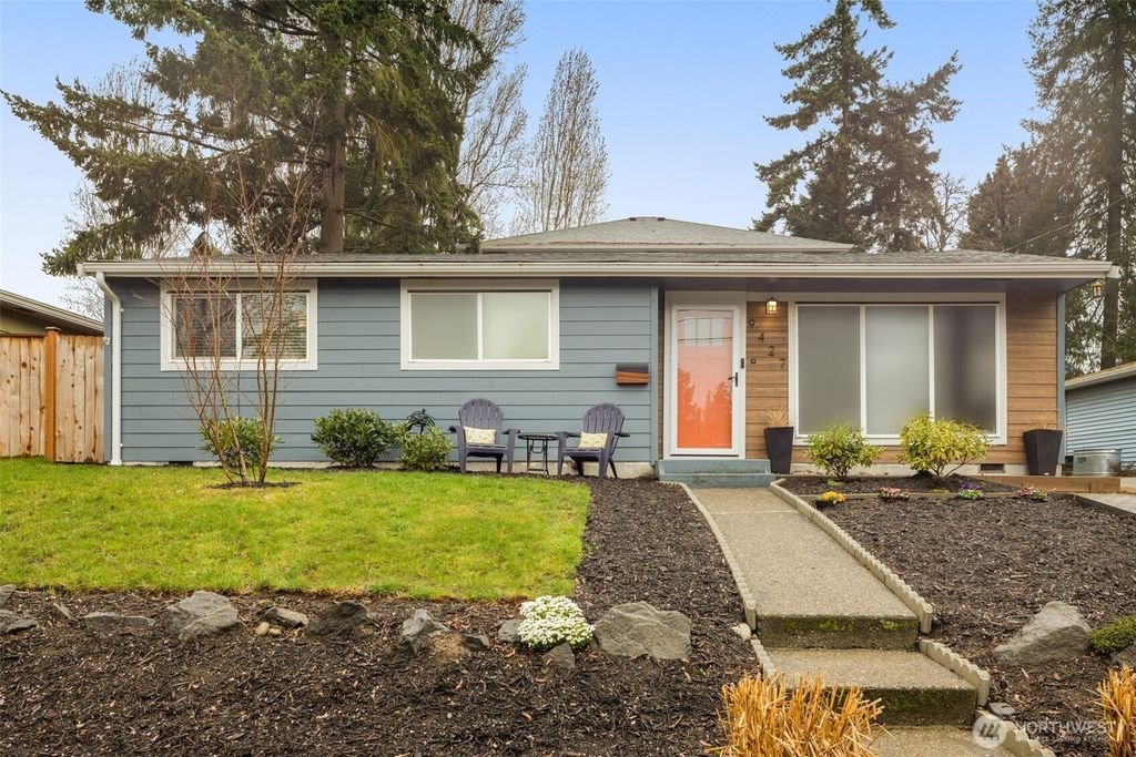 Photo of 9427 8th Avenue SW #1, Seattle, WA 98106 (MLS # 2491463)