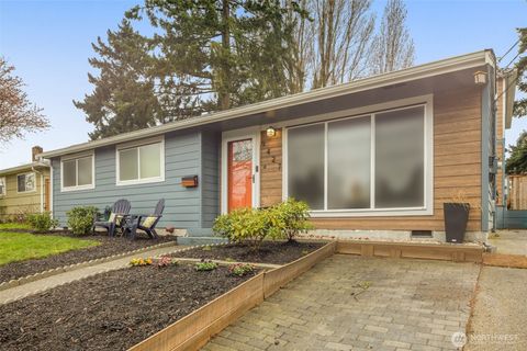 Photo of 9427 8th Avenue SW #1, Seattle, WA 98106 (MLS # 2491463)
