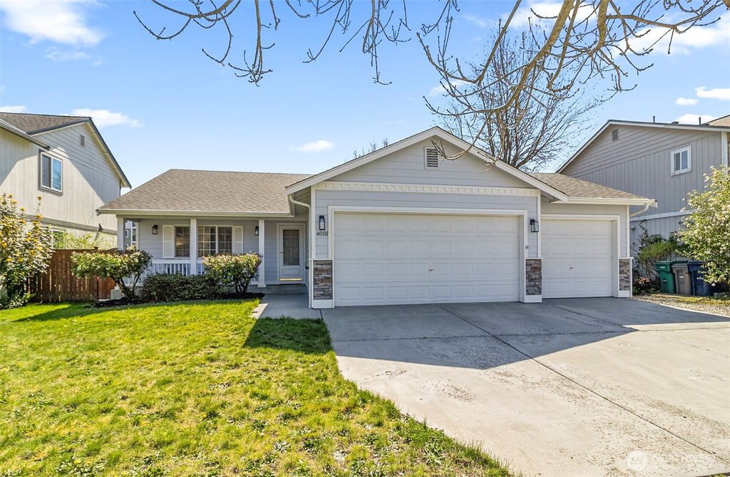 Photo of 4008 174th Place NE, Arlington, WA 98223 (MLS # 2506166)