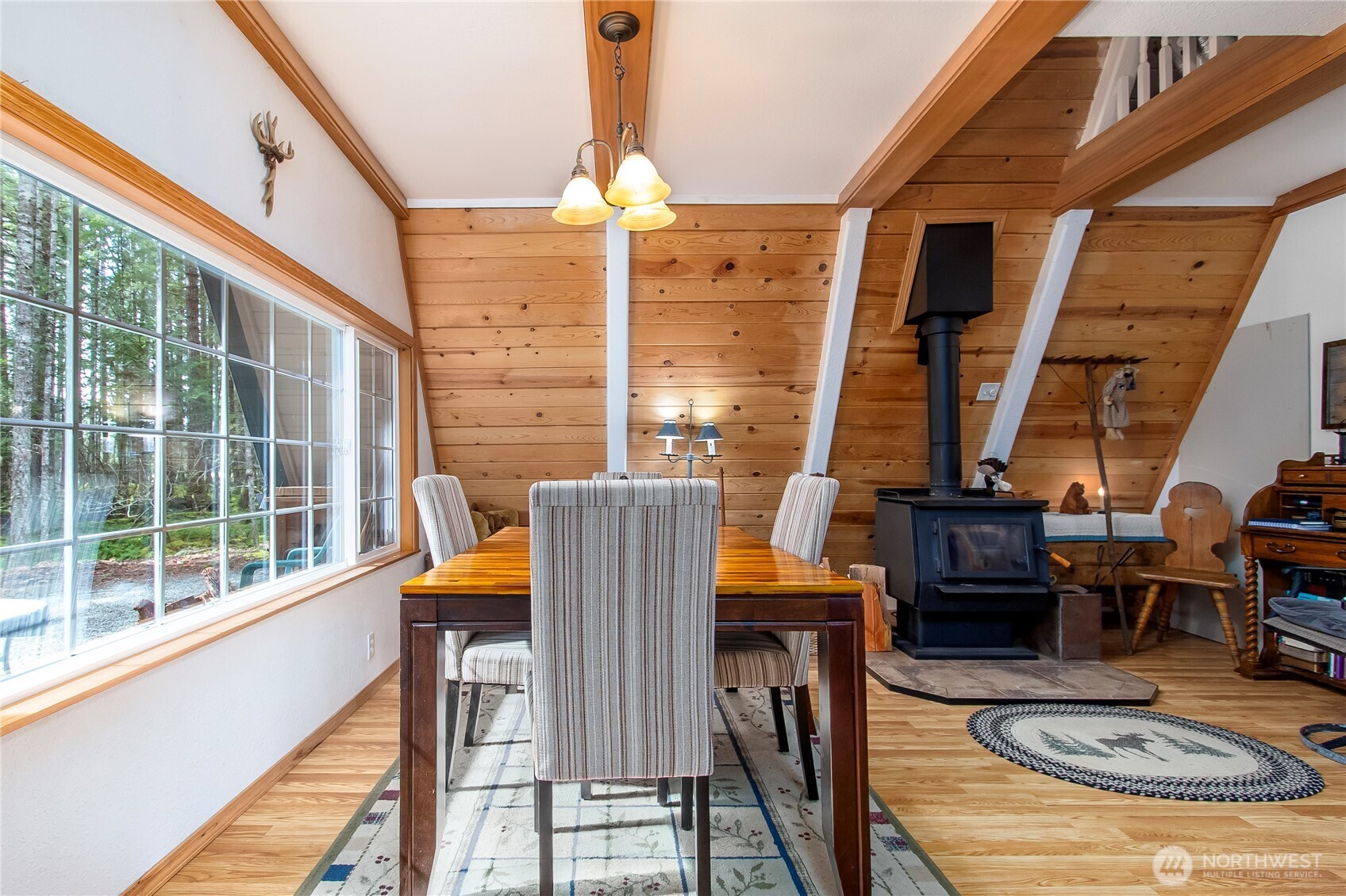 121 Sunstone Road