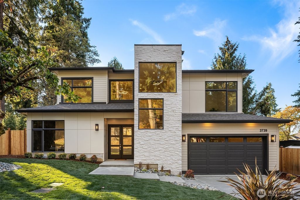 Photo of 3739 139th Avenue SE, Bellevue, WA 98006 (MLS # 2517033)