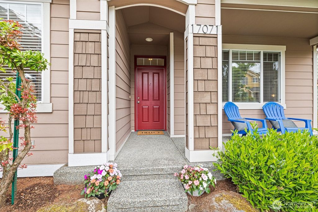 listing image 9369410901560095588