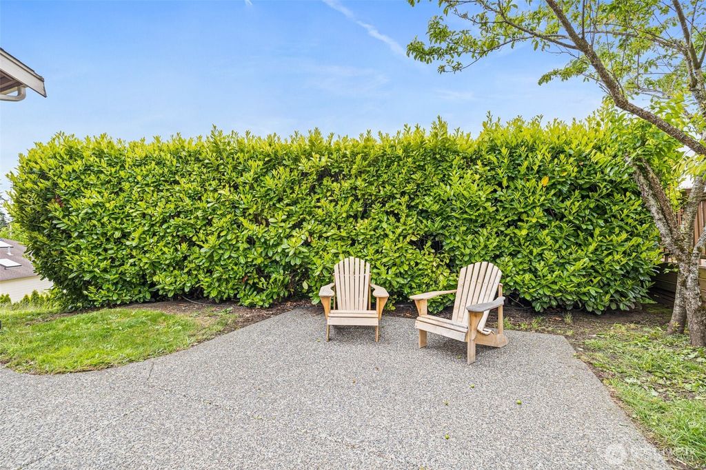 listing image 9364689782808401520