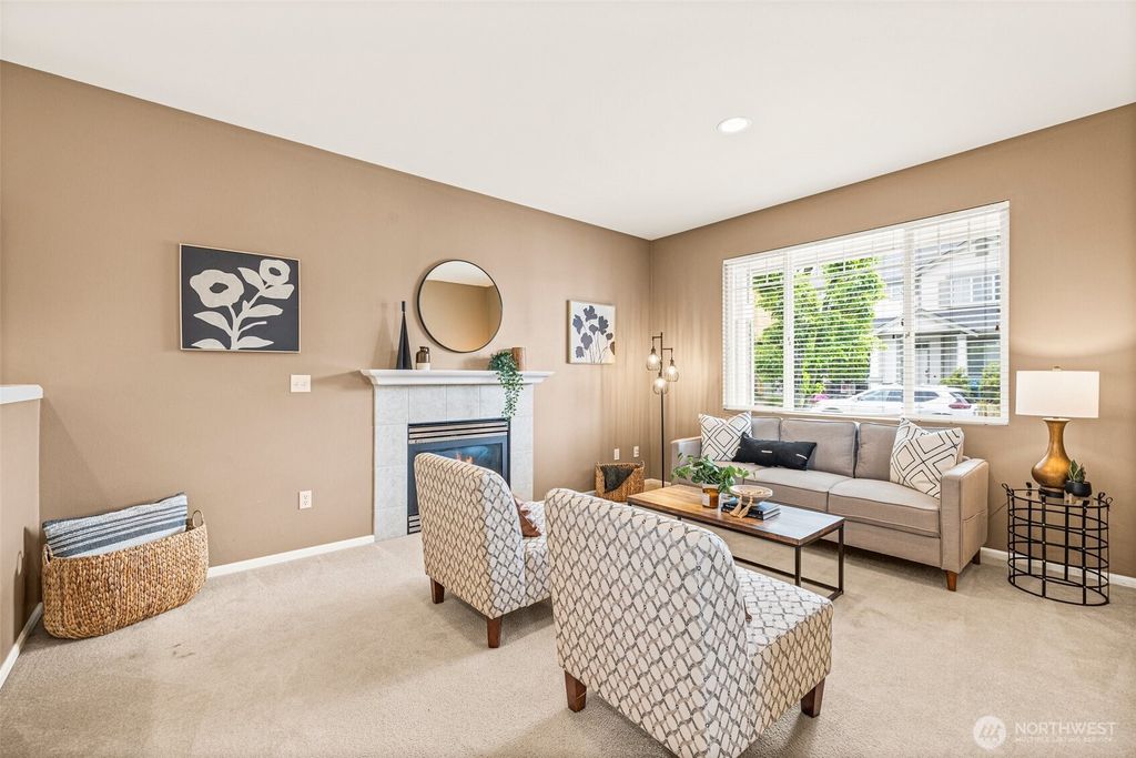 listing image 9363461717626019241