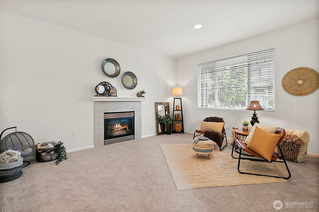 Photo of 17071 165th Avenue SE, Renton, WA 98058 (MLS # 2377623)