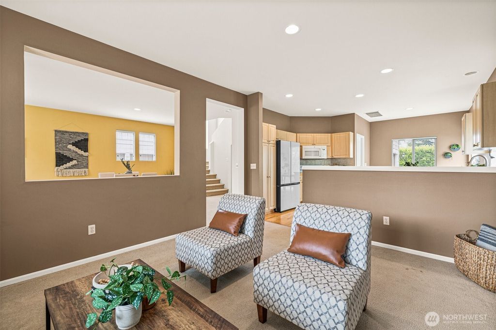 listing image 9368271073418315046