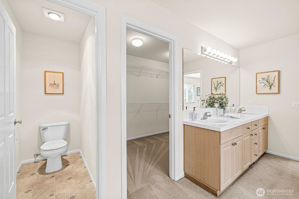 listing image 9369383707933431803