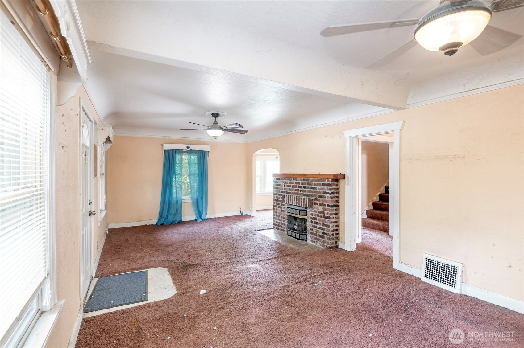 6122 Fawcett Avenue