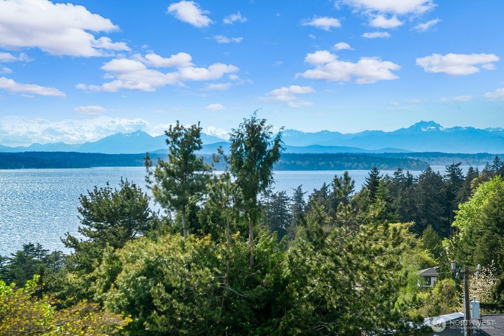 Photo of 8627 Fauntlee Crest SW, Seattle, WA 98136 (MLS # 2513643)