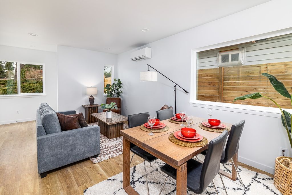 Photo of 1755 NE 105th Street, Seattle, WA 98125 (MLS # 2042606)