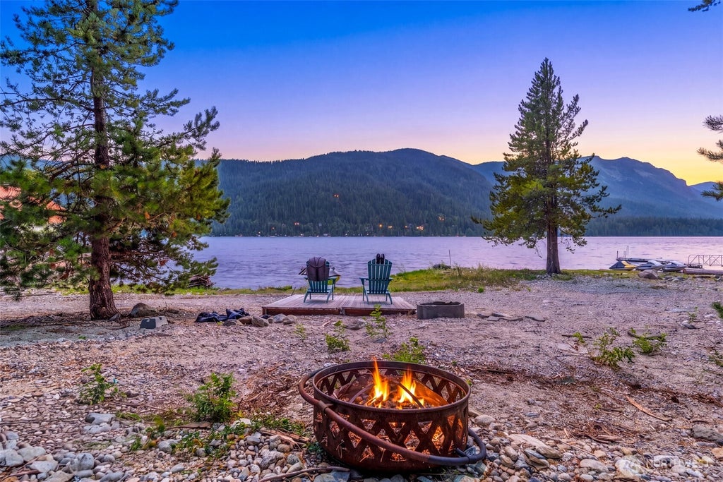 Photo of 16161 N Shore Drive, Leavenworth, WA 98826 (MLS # 2560532)