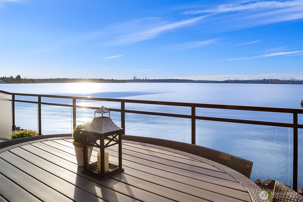 Photo of 6363 Lake Washington Boulevard NE #203, Kirkland, WA 98033 (MLS # 2456807)