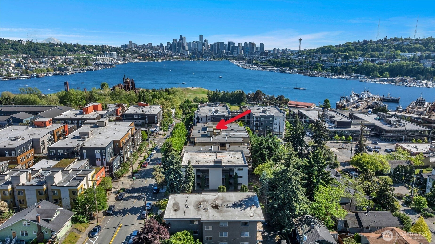 3401 Wallingford Avenue N 210