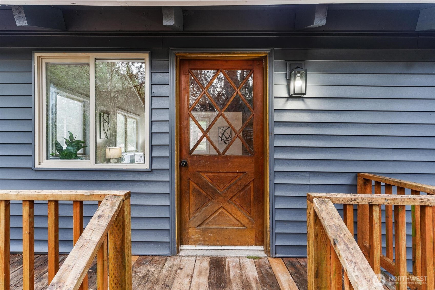 480 E Lakeshore Drive E