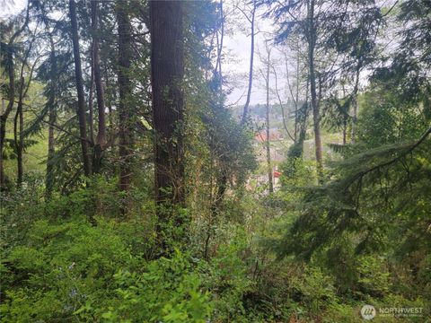 Photo of 1600 Laura Street, Aberdeen, WA 98520 (MLS # 2517854)