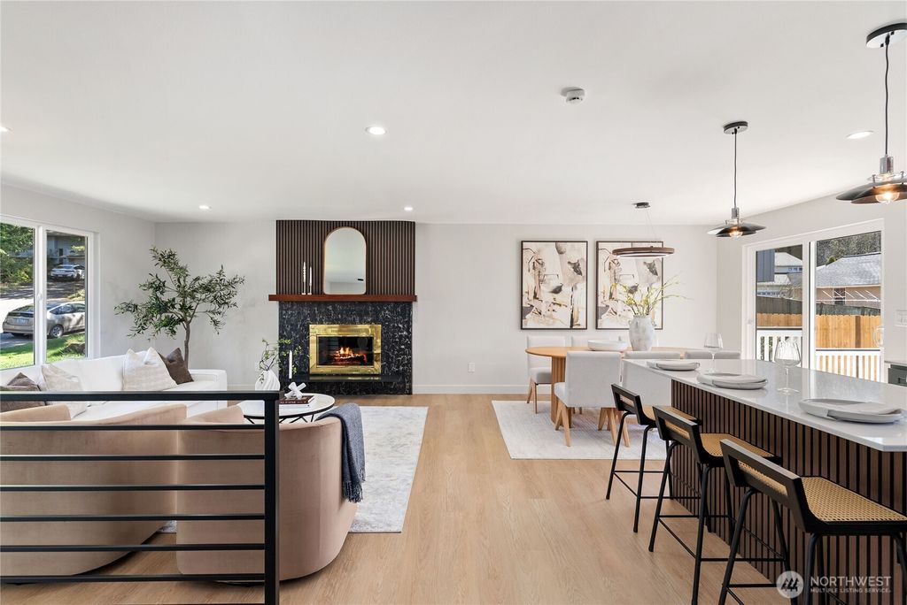 Photo of 13203 SE 233rd Street, Kent, WA 98042 (MLS # 2501343)