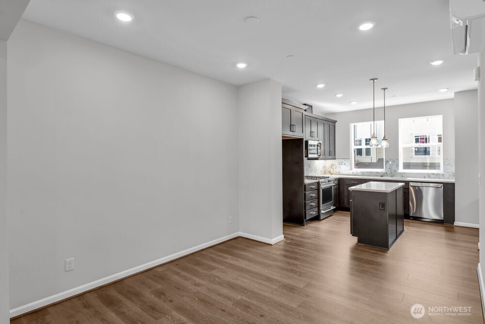 19244 NE 69th Circle 105
