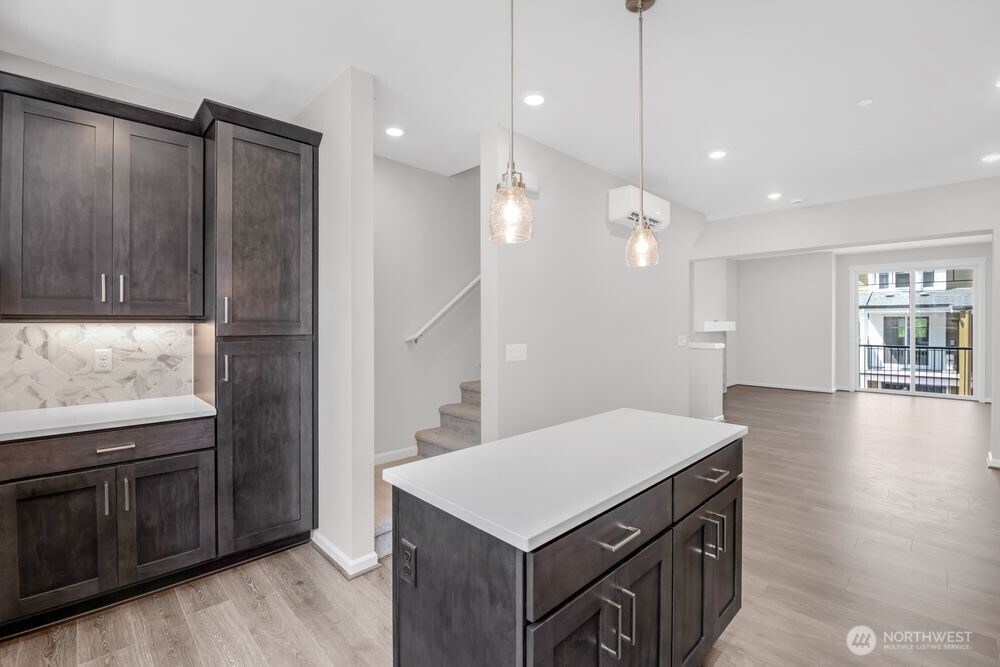 19244 NE 69th Circle 105