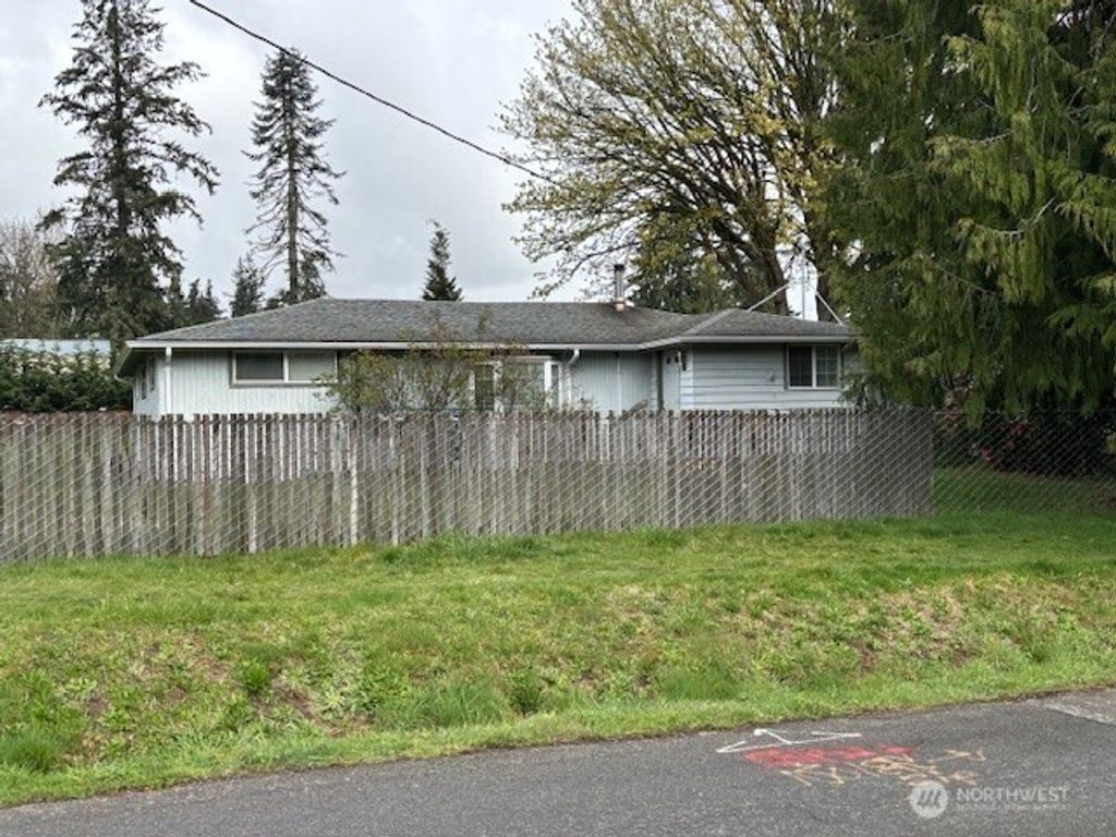 Photo of 119 216th Street SW, Bothell, WA 98021 (MLS # 2368422)