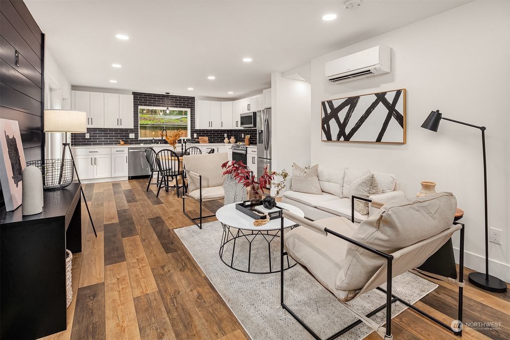 Photo of 14332 Meridian Avenue N #B, Seattle, WA 98133 (MLS # 2197328)