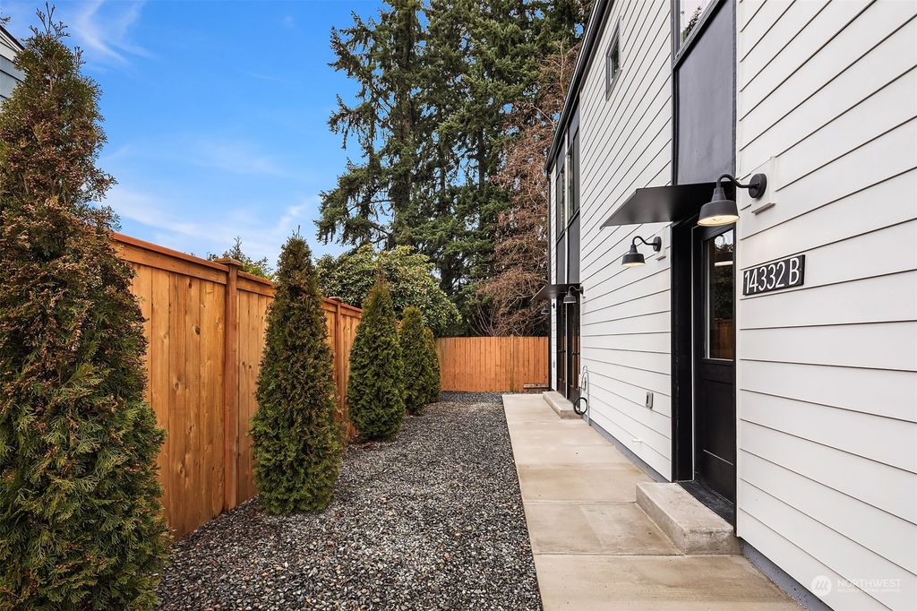 Photo of 14332 Meridian Avenue N #B, Seattle, WA 98133 (MLS # 2197328)