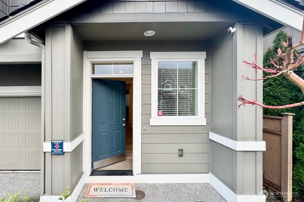 Photo of 8120 175th Street Court E, Puyallup, WA 98375 (MLS # 2476528)