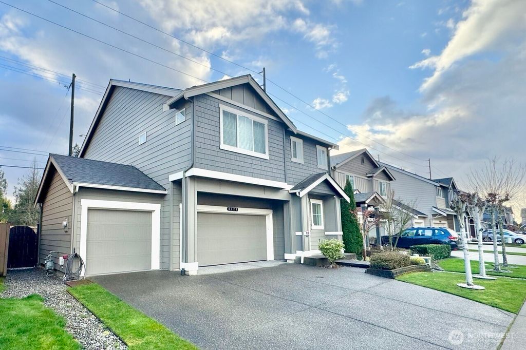 Photo of 8120 175th Street Court E, Puyallup, WA 98375 (MLS # 2476528)