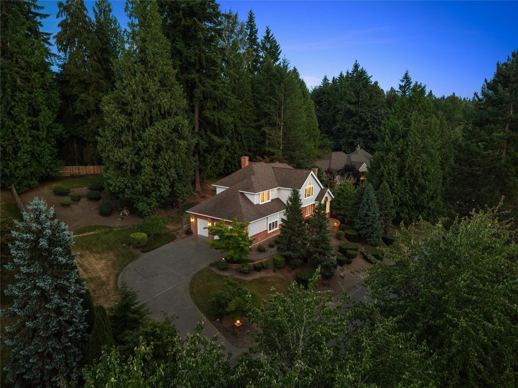 Photo of 19611 NE 129th Way, Woodinville, WA 98077 (MLS # 2599008)