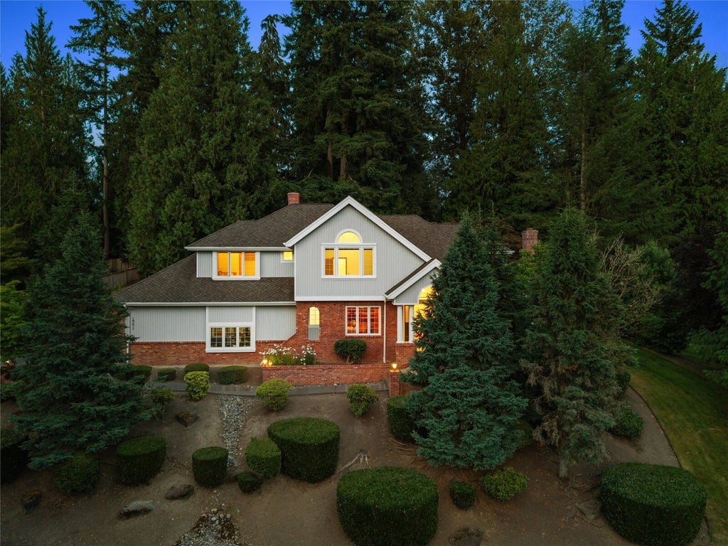 Photo of 19611 NE 129th Way, Woodinville, WA 98077 (MLS # 2599008)