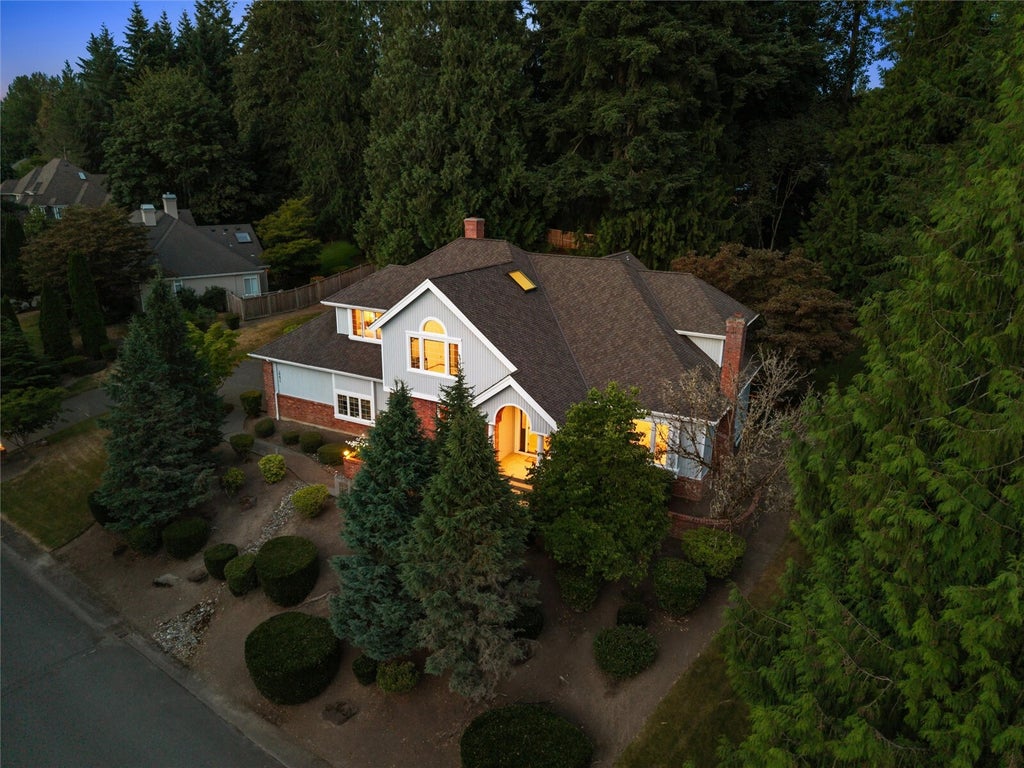 Photo of 19611 NE 129th Way, Woodinville, WA 98077 (MLS # 2599008)