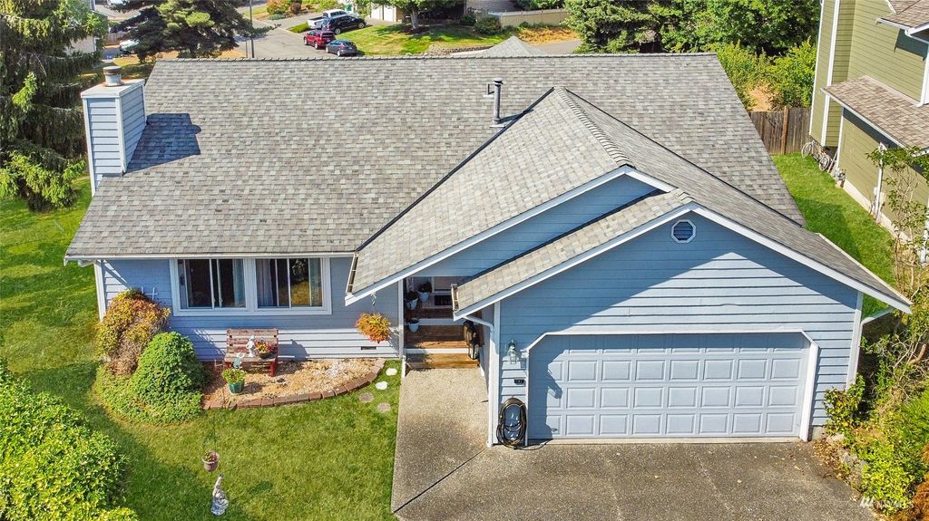 Photo of 1223 220th Place SW, Bothell, WA 98021 (MLS # 1988370)