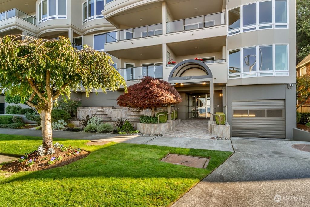 Photo of 1210 Alki Avenue SW #400, Seattle, WA 98116 (MLS # 2176941)