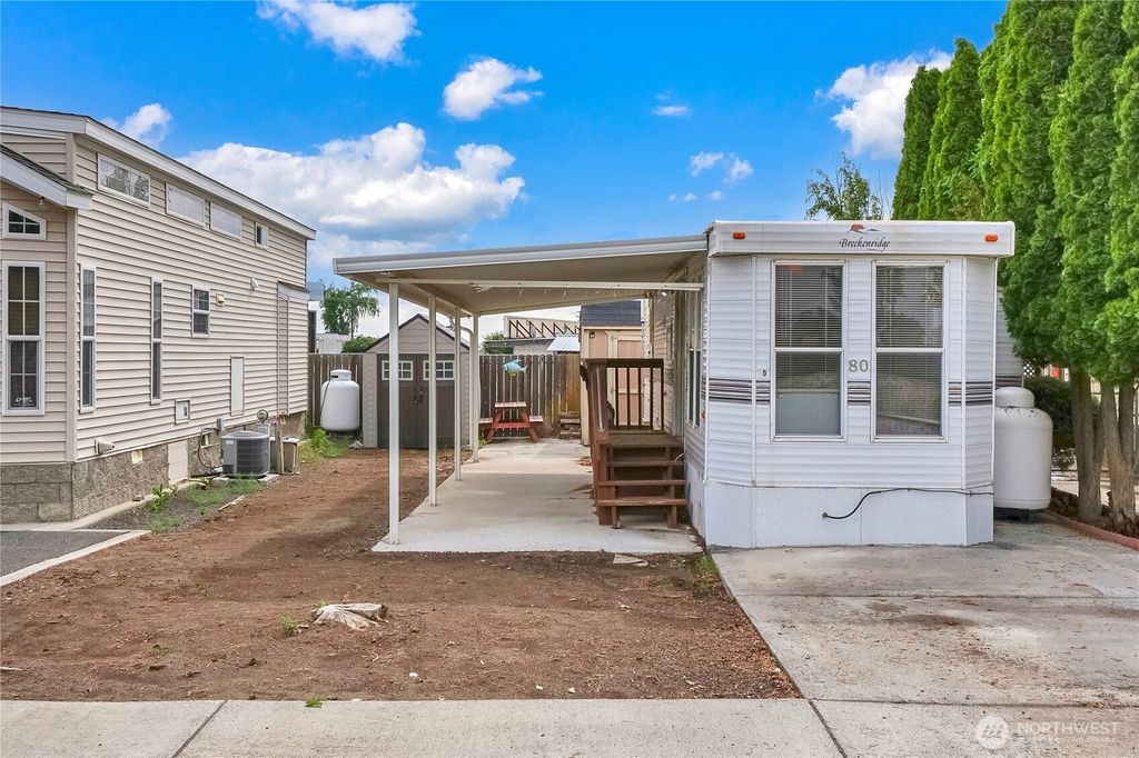 Photo of 7037 E HWY 262 #80, Othello, WA 99344 (MLS # 2532574)