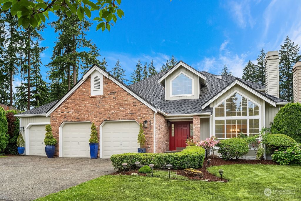 Photo of 15624 30th Avenue SE, Mill Creek, WA 98012 (MLS # 2258797)