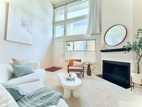 7309 Sand Point Way NE B727 Seattle WA 98115