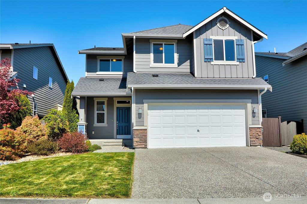 Photo of 8403 72nd Place NE, Marysville, WA 98270 (MLS # 2358623)