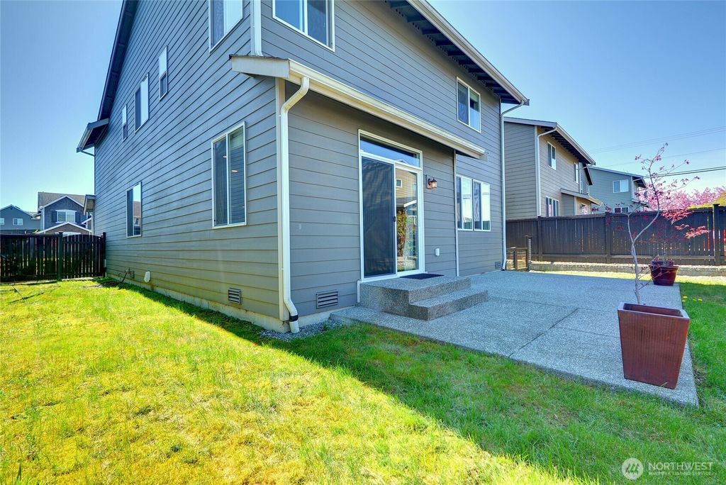 Photo of 8403 72nd Place NE, Marysville, WA 98270 (MLS # 2358623)